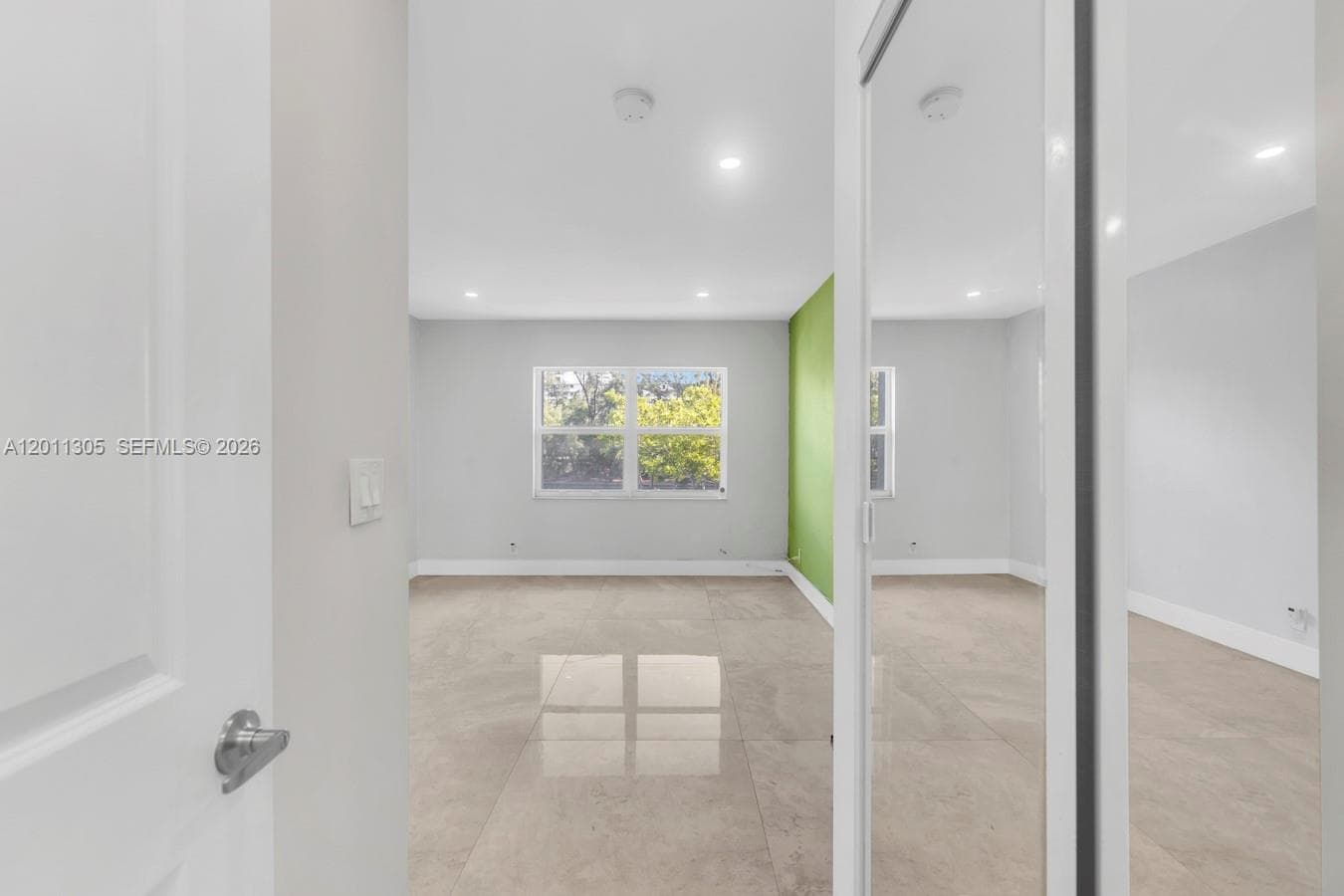 300 Diplomat Pkwy 204 photo 15