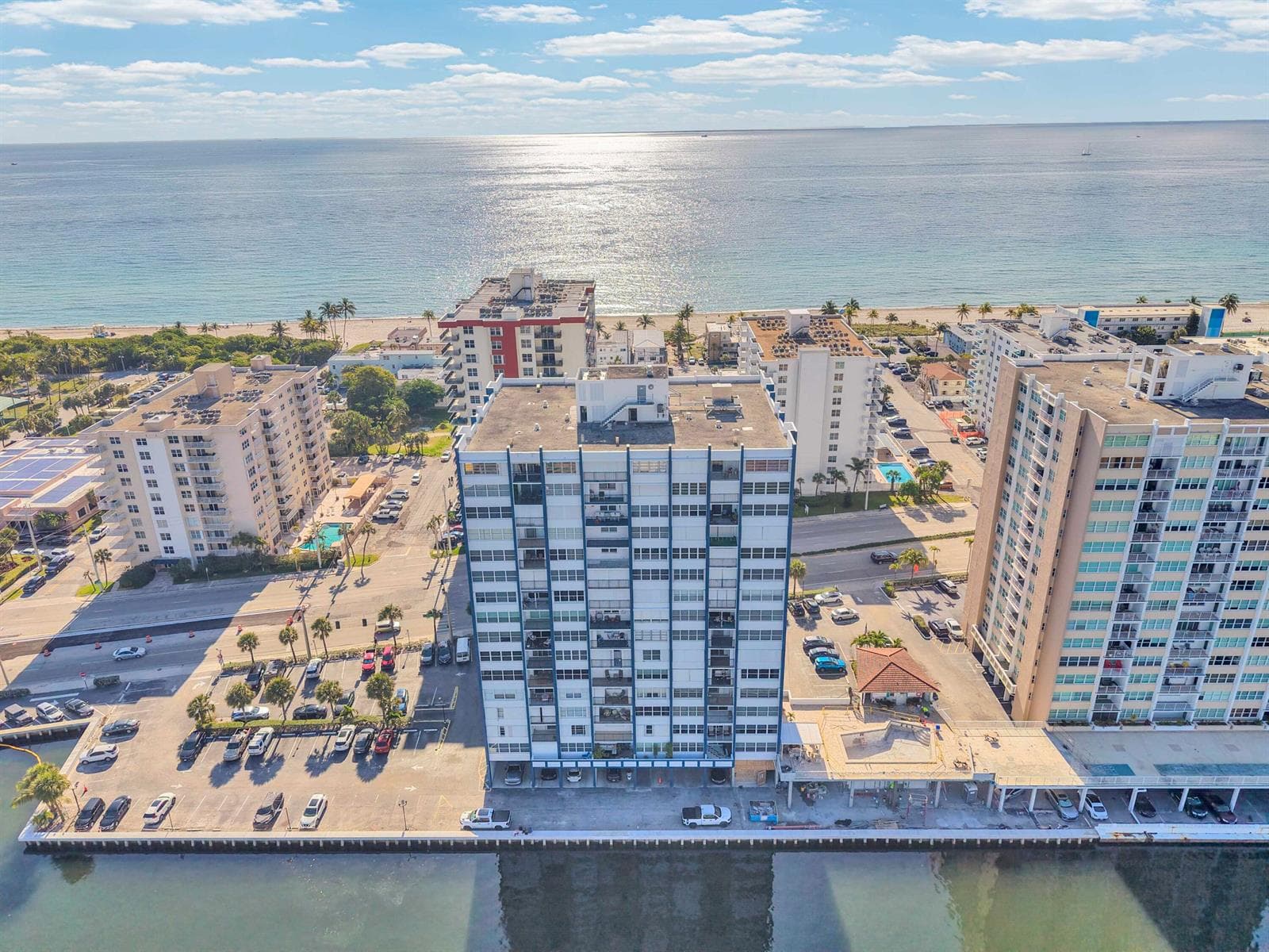1400 S Ocean Drive 1702 photo 23
