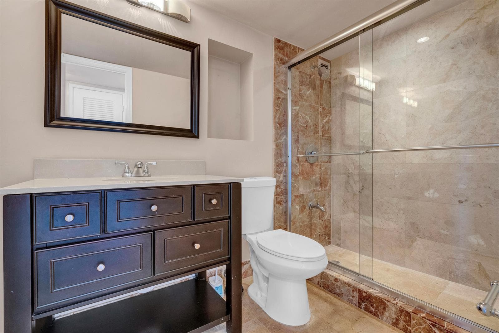 1400 S Ocean Drive 1702 photo 12