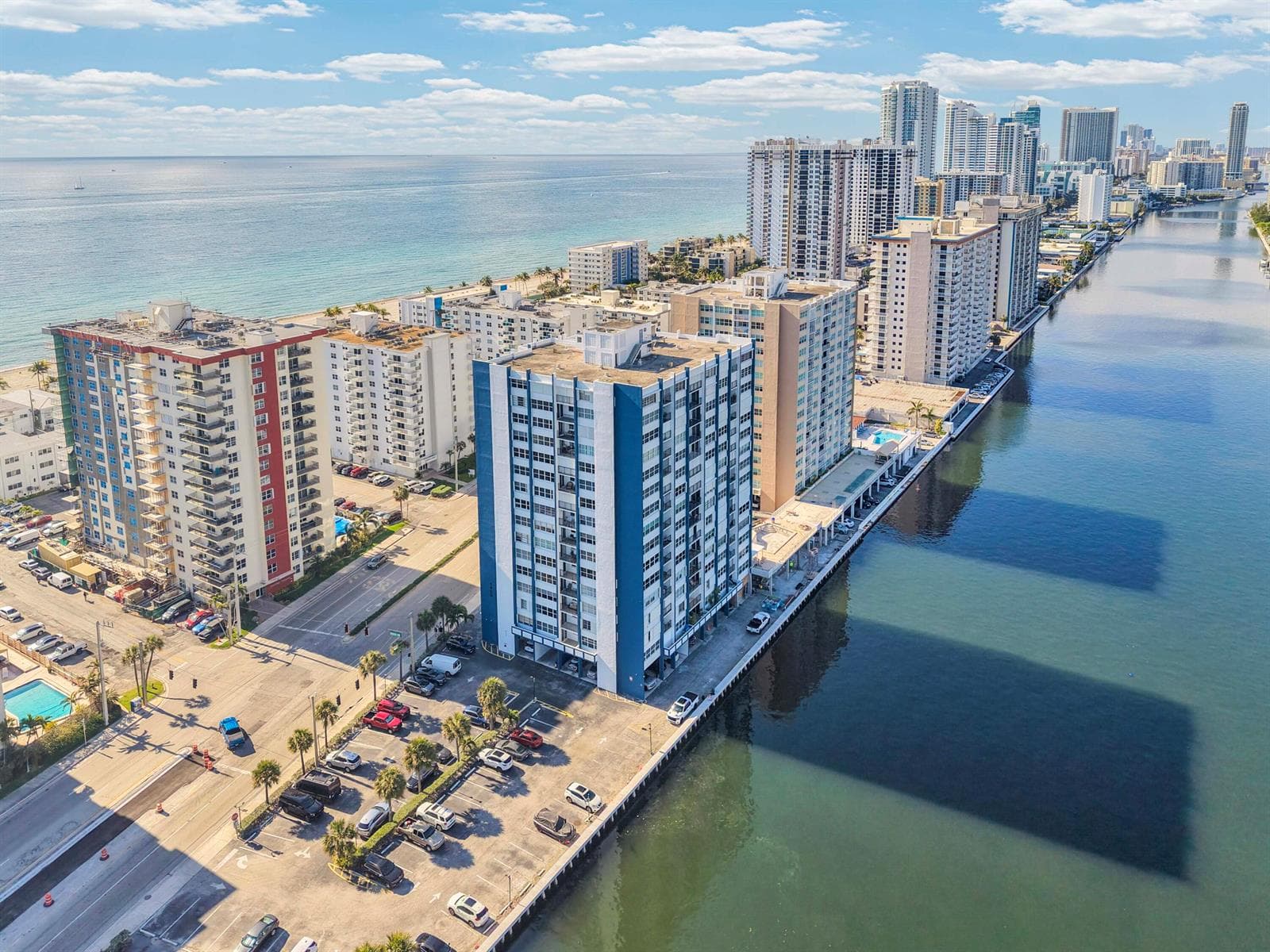 1400 S Ocean Drive 1702 photo 1