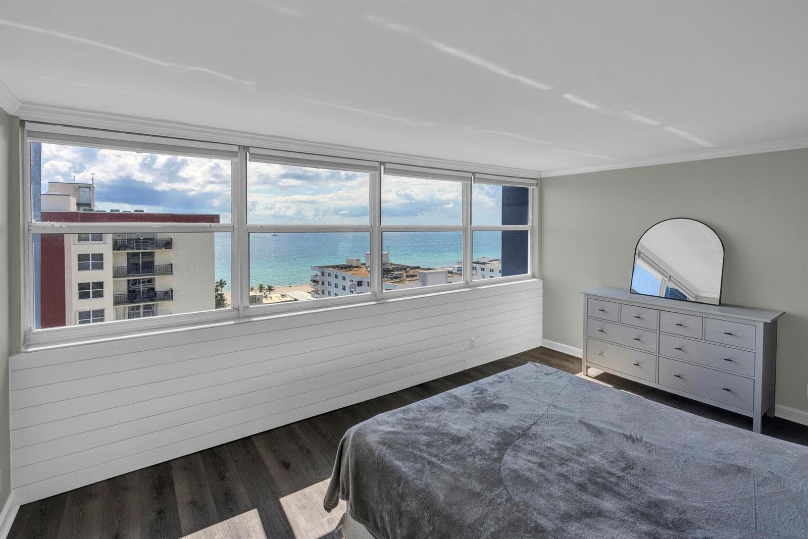 1400 S Ocean Drive 1702 photo 19