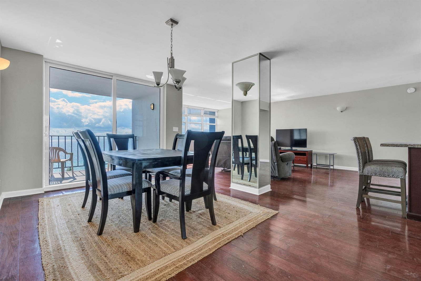 1400 S Ocean Drive 1702 photo 8