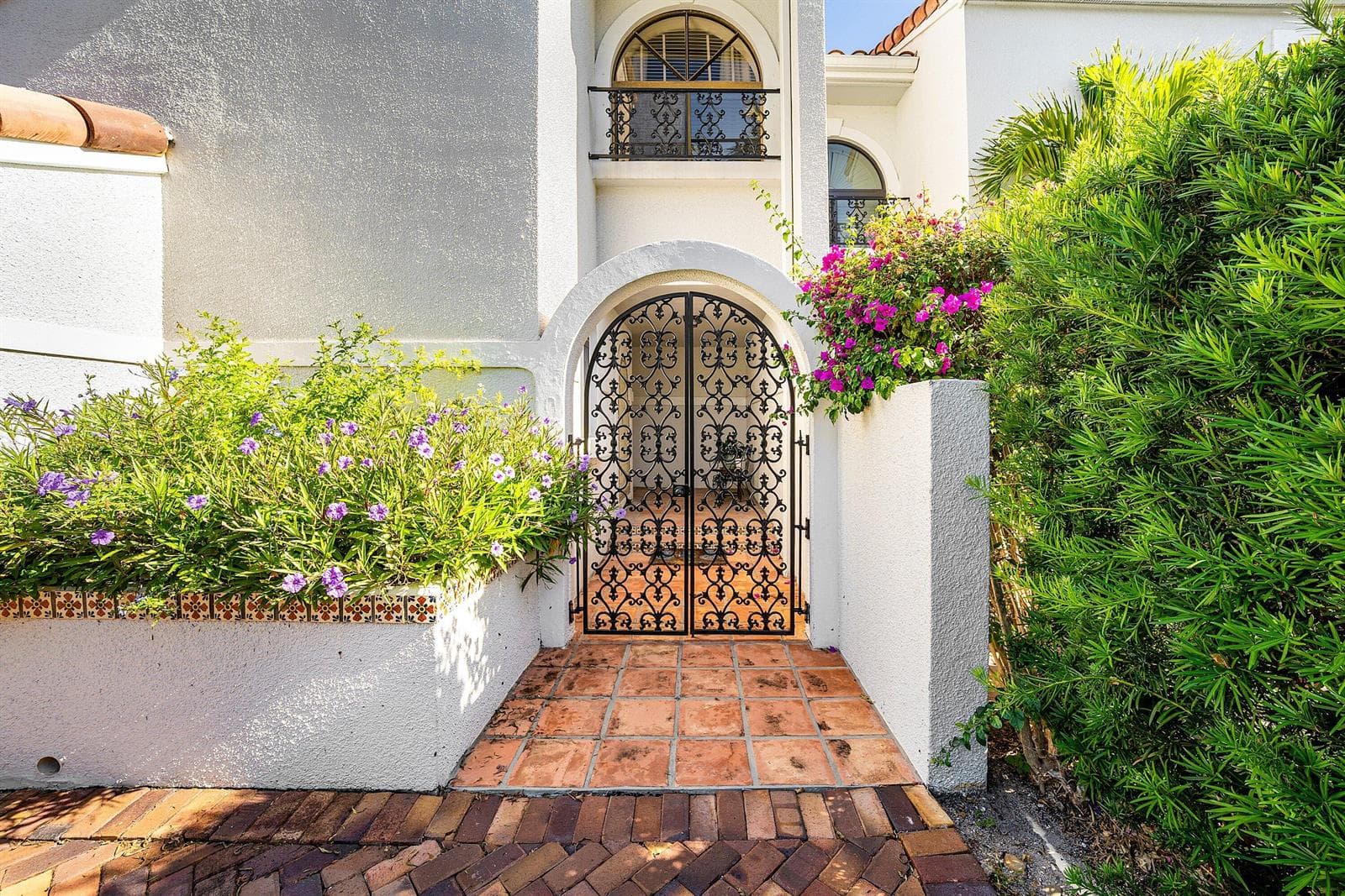 5560 N Ocean Boulevard A photo 2