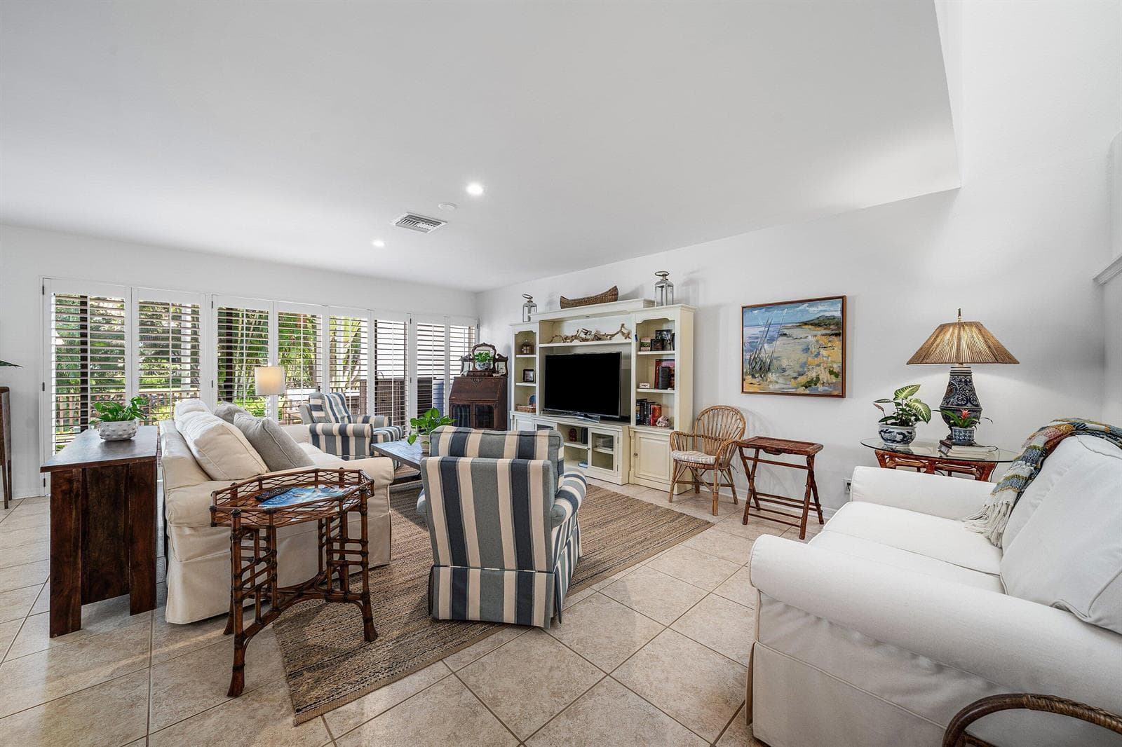 5560 N Ocean Boulevard A photo 10