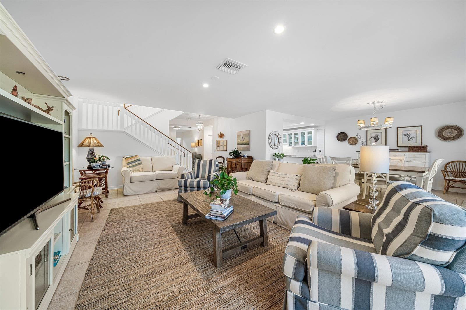5560 N Ocean Boulevard A photo 8