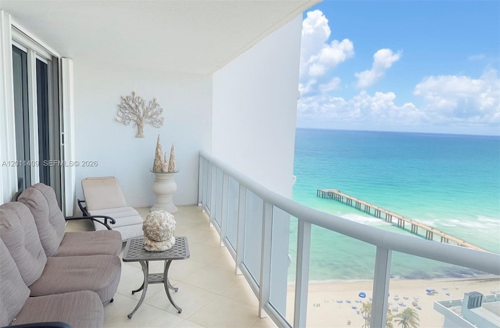 16711 Collins Ave 2301 photo 1