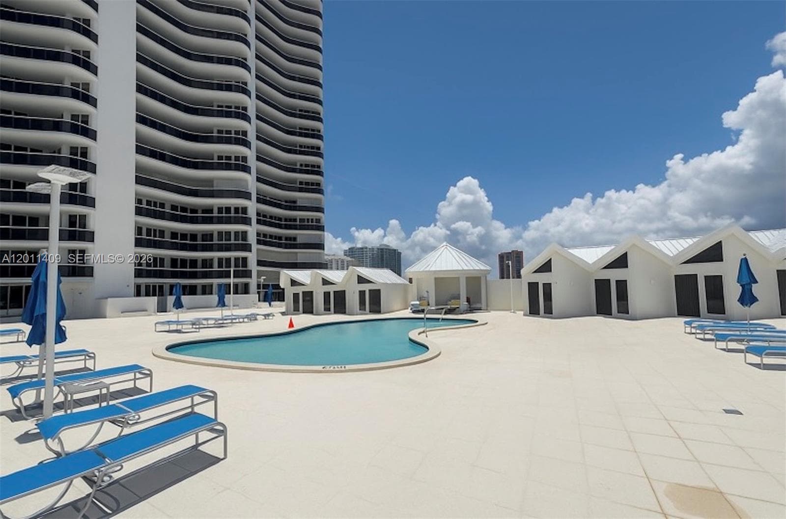 16711 Collins Ave 2301 photo 20