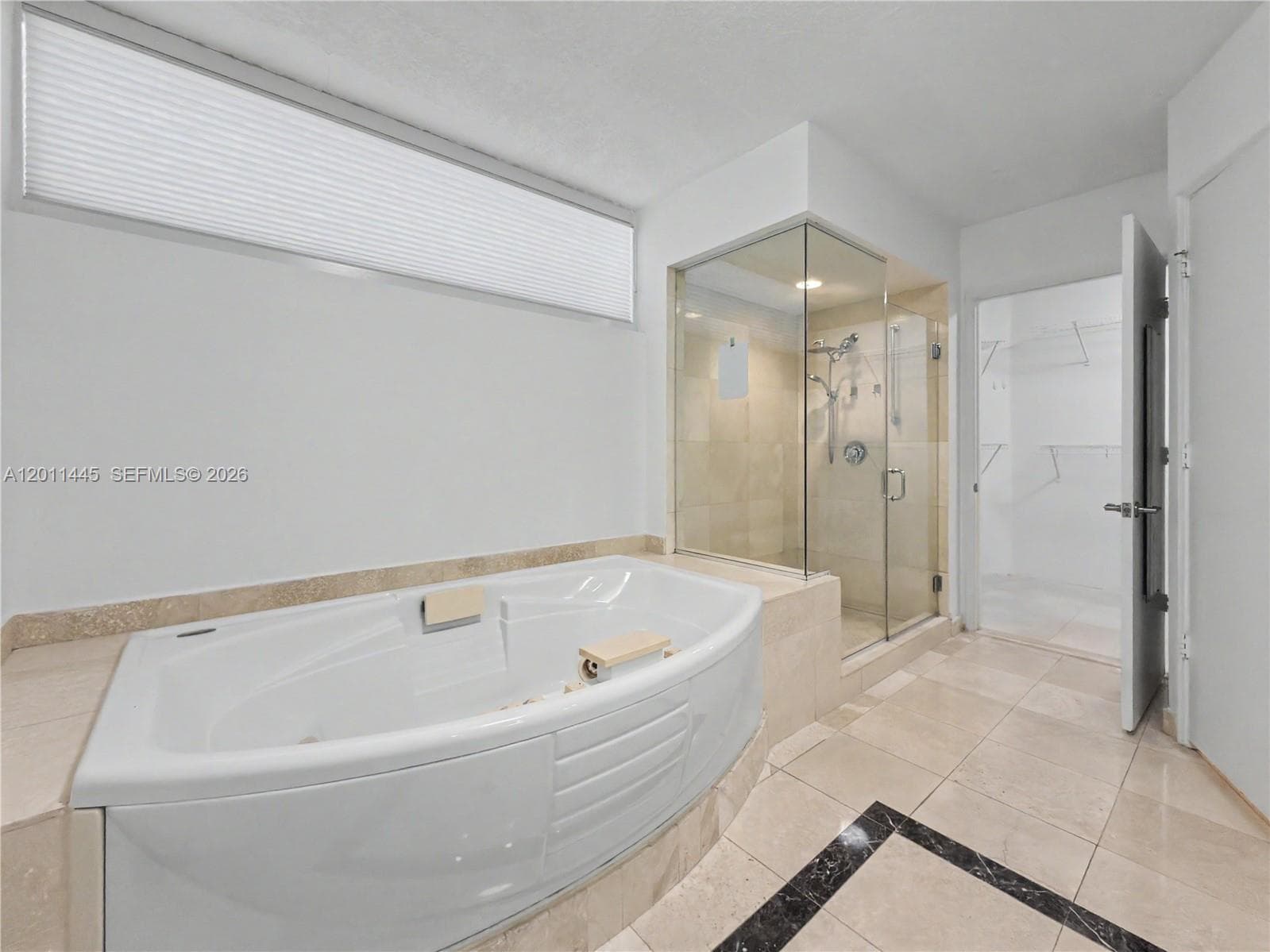 17555 Collins Ave 1502 photo 22