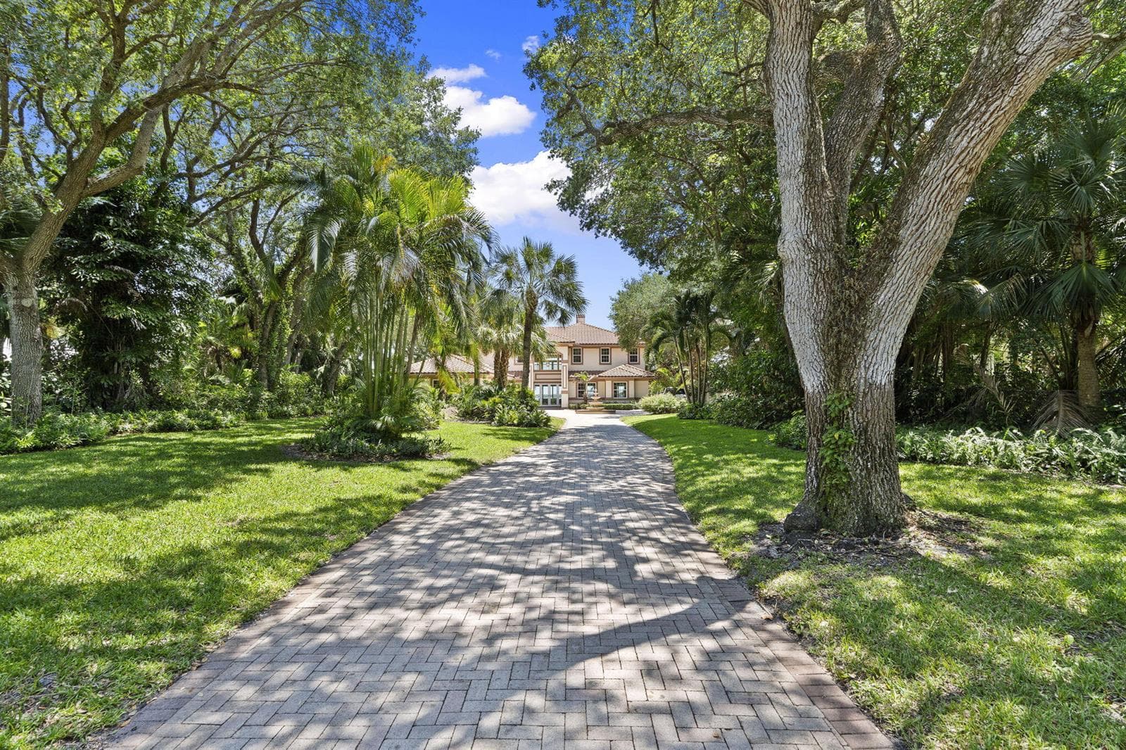 3984 SE Old St Lucie Boulevard photo 4