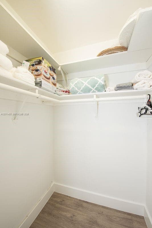100 Bayview Dr 210 photo 22