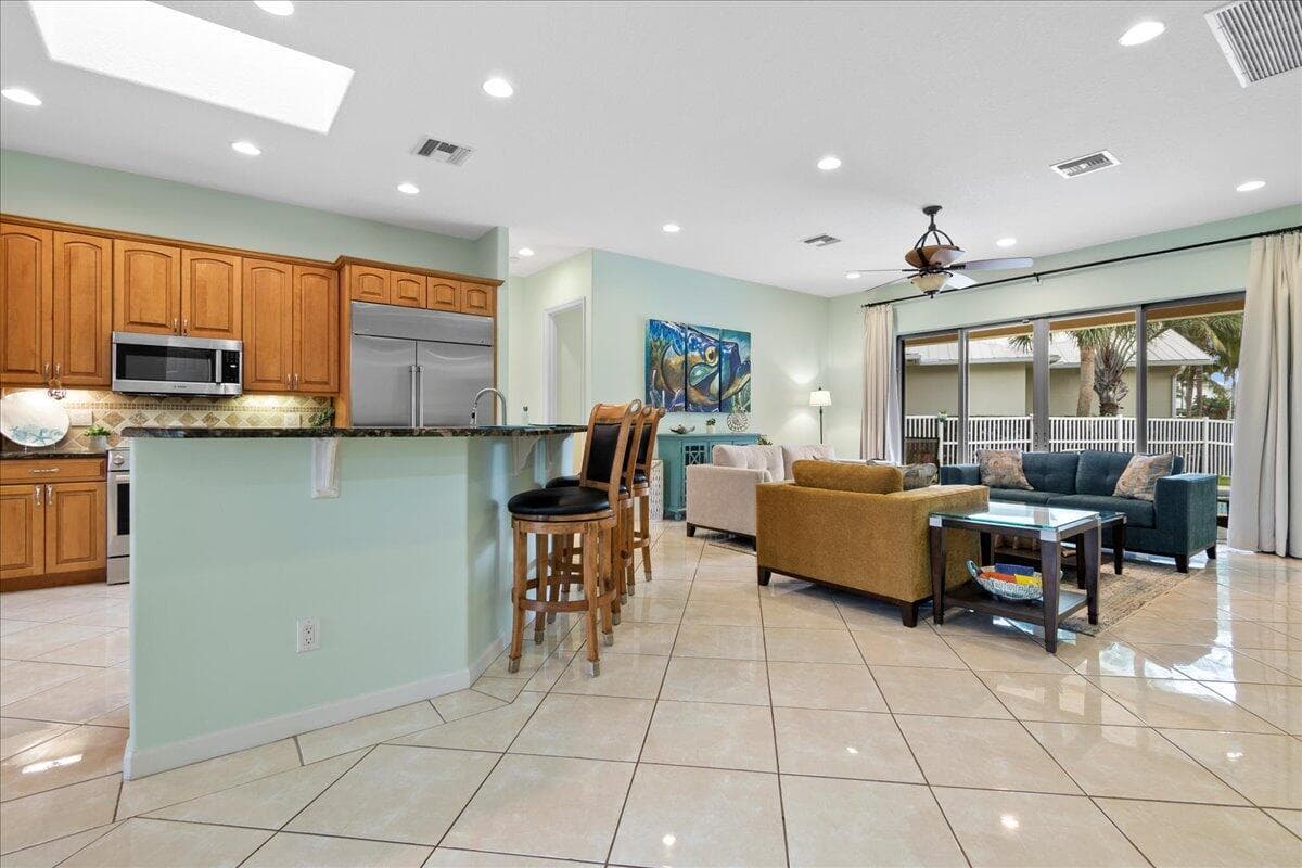 72 Waterway Road photo 13