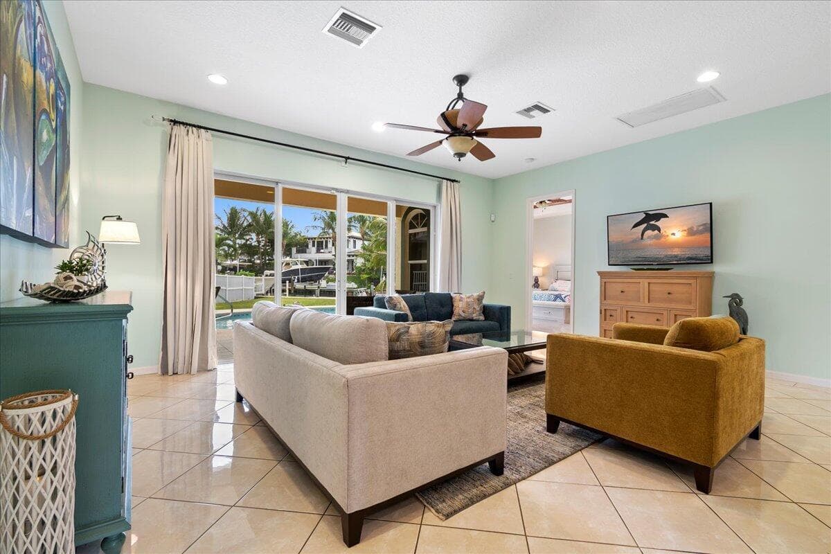 72 Waterway Road photo 15