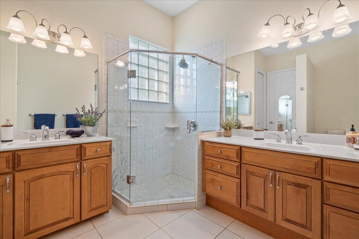 72 Waterway Road photo 19