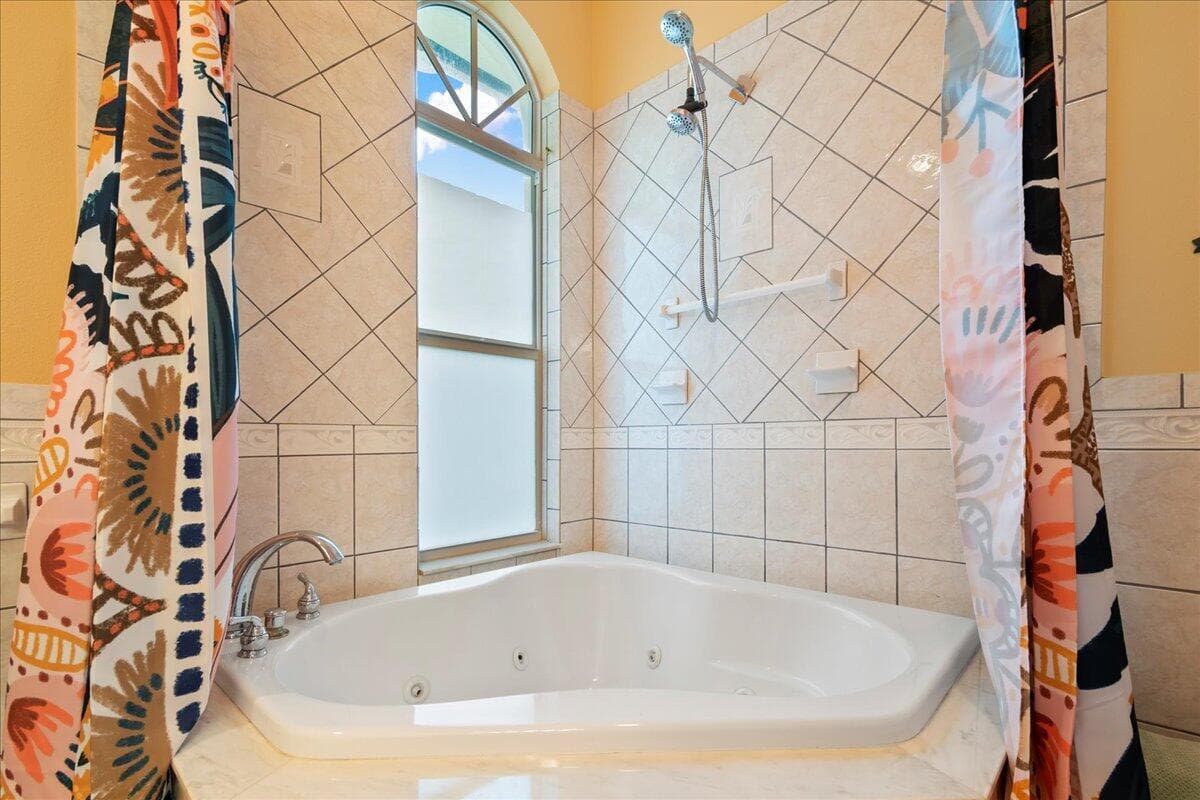 72 Waterway Road photo 25