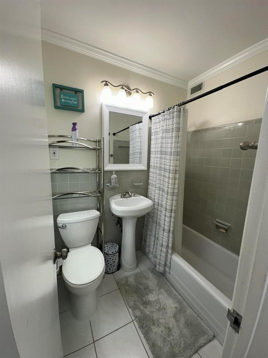 1221 Hillsboro Mile 41b photo 16