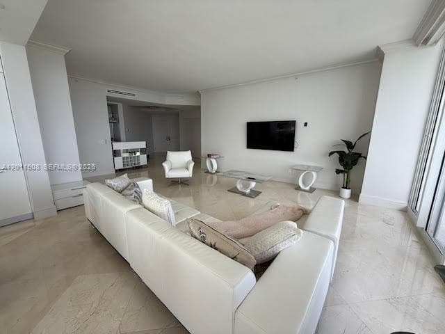 4779 Collins Ave PH 4301 photo 2