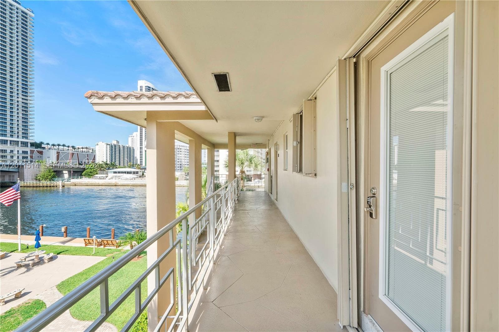 2600 Diana Dr 311 photo 9