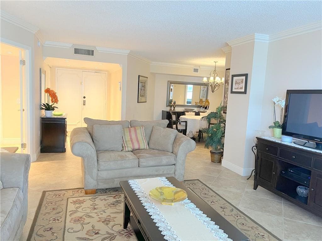 3400 Galt Ocean Drive 203s photo 1