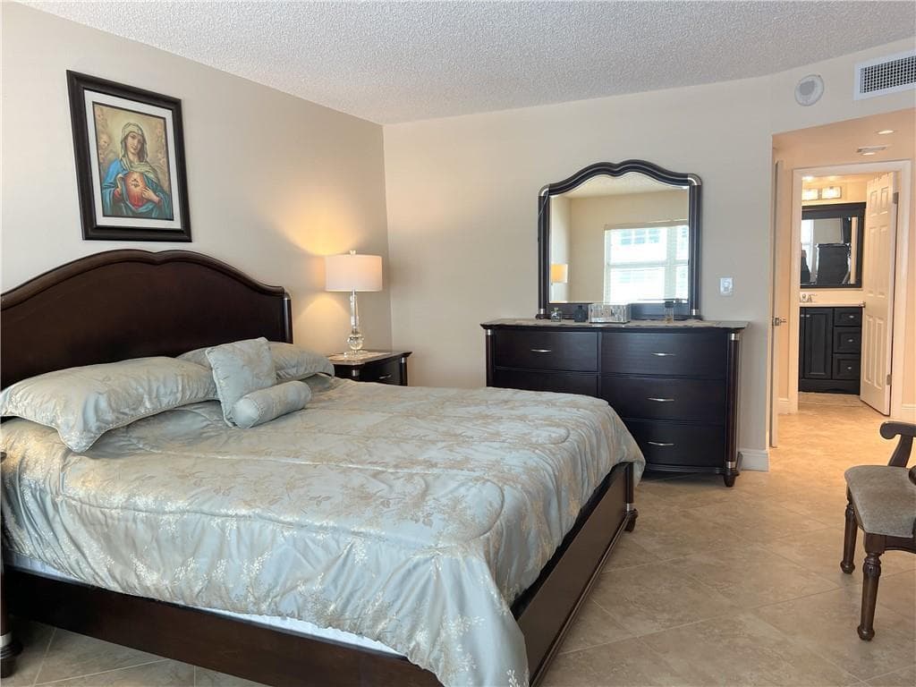 3400 Galt Ocean Drive 203s photo 11