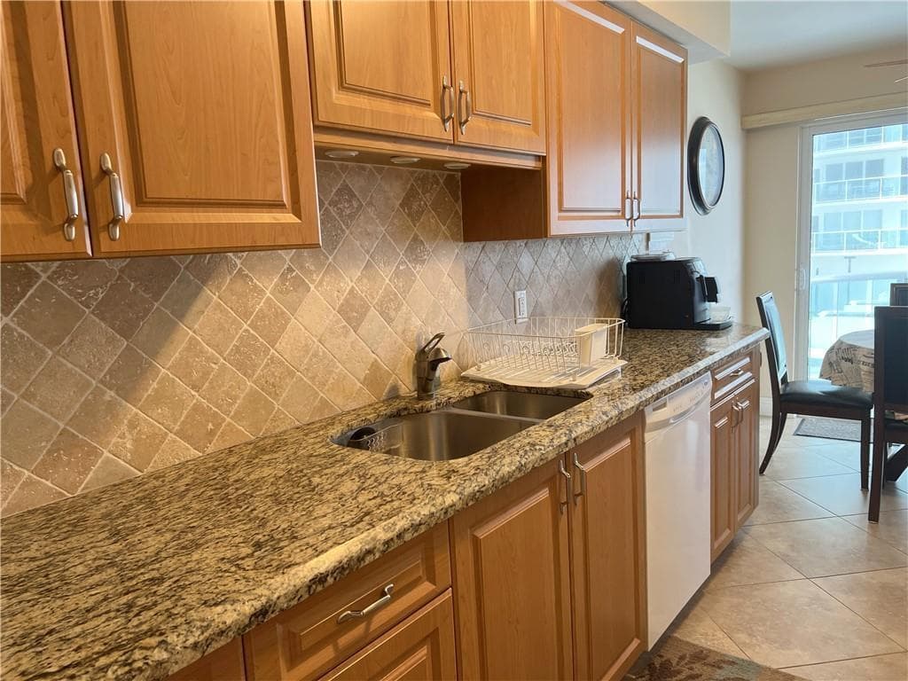 3400 Galt Ocean Drive 203s photo 4