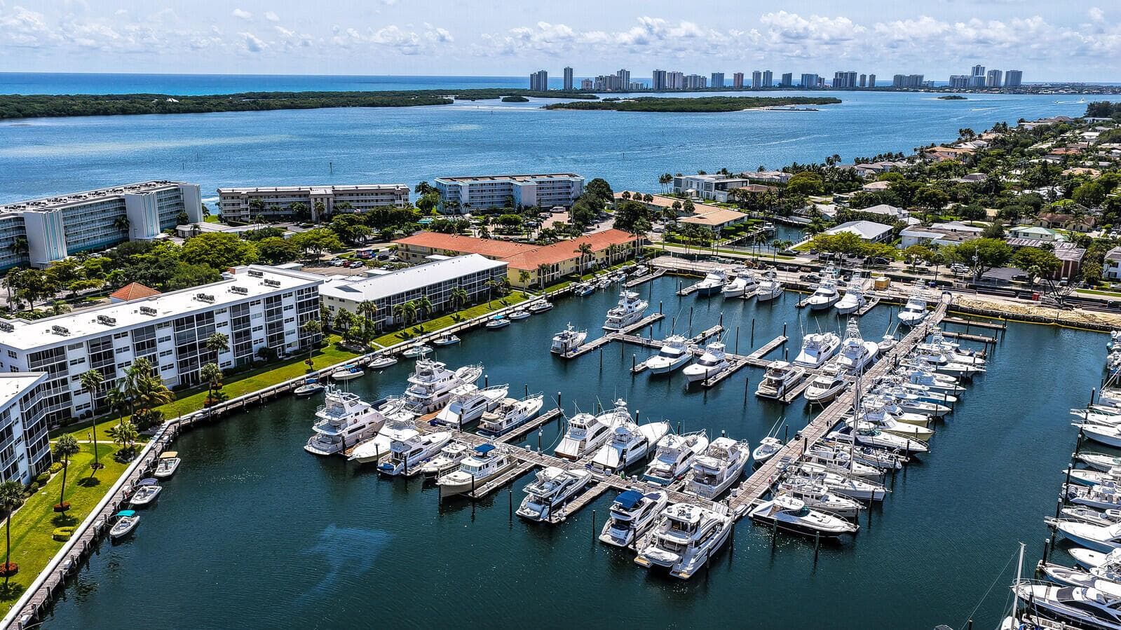 37 Yacht Club Drive Unit 202 photo 23