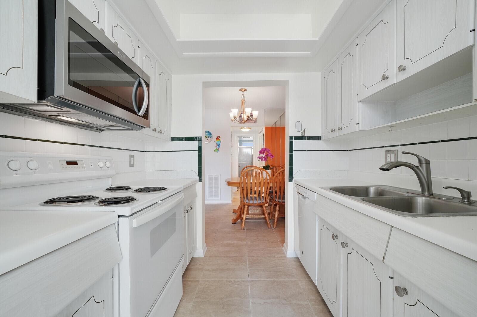 37 Yacht Club Drive Unit 202 photo 11