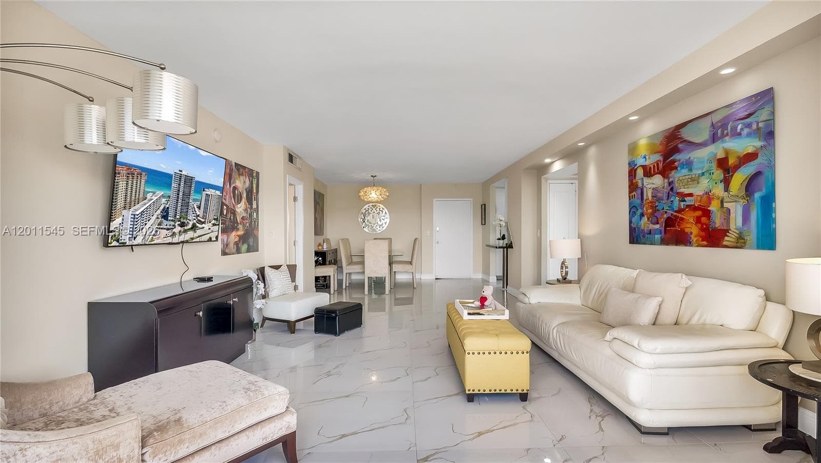 3140 Ocean Dr (Avail Now- Nov 15, 2026) 2411 photo 8