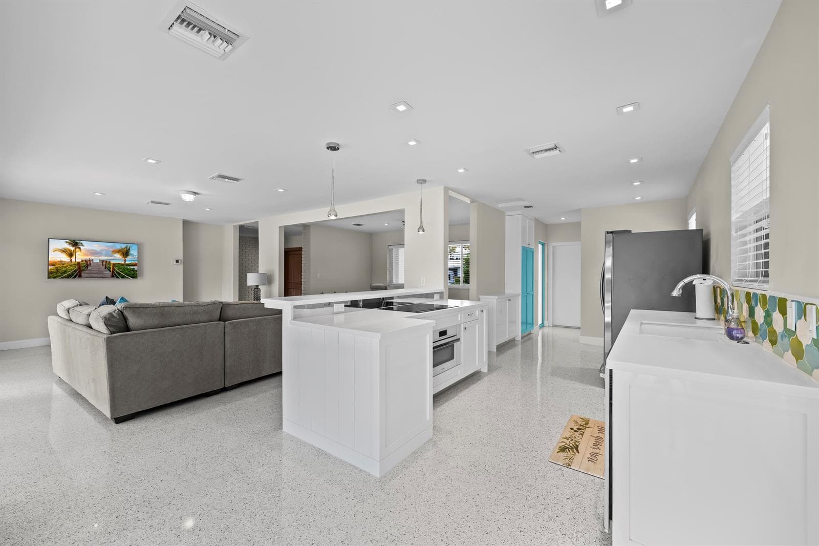 2259 Ibis Isle Road E photo 13