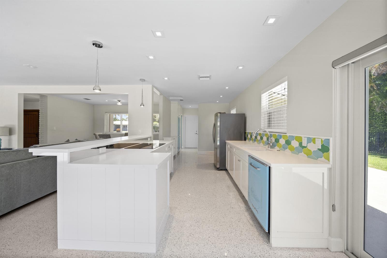 2259 Ibis Isle Road E photo 12
