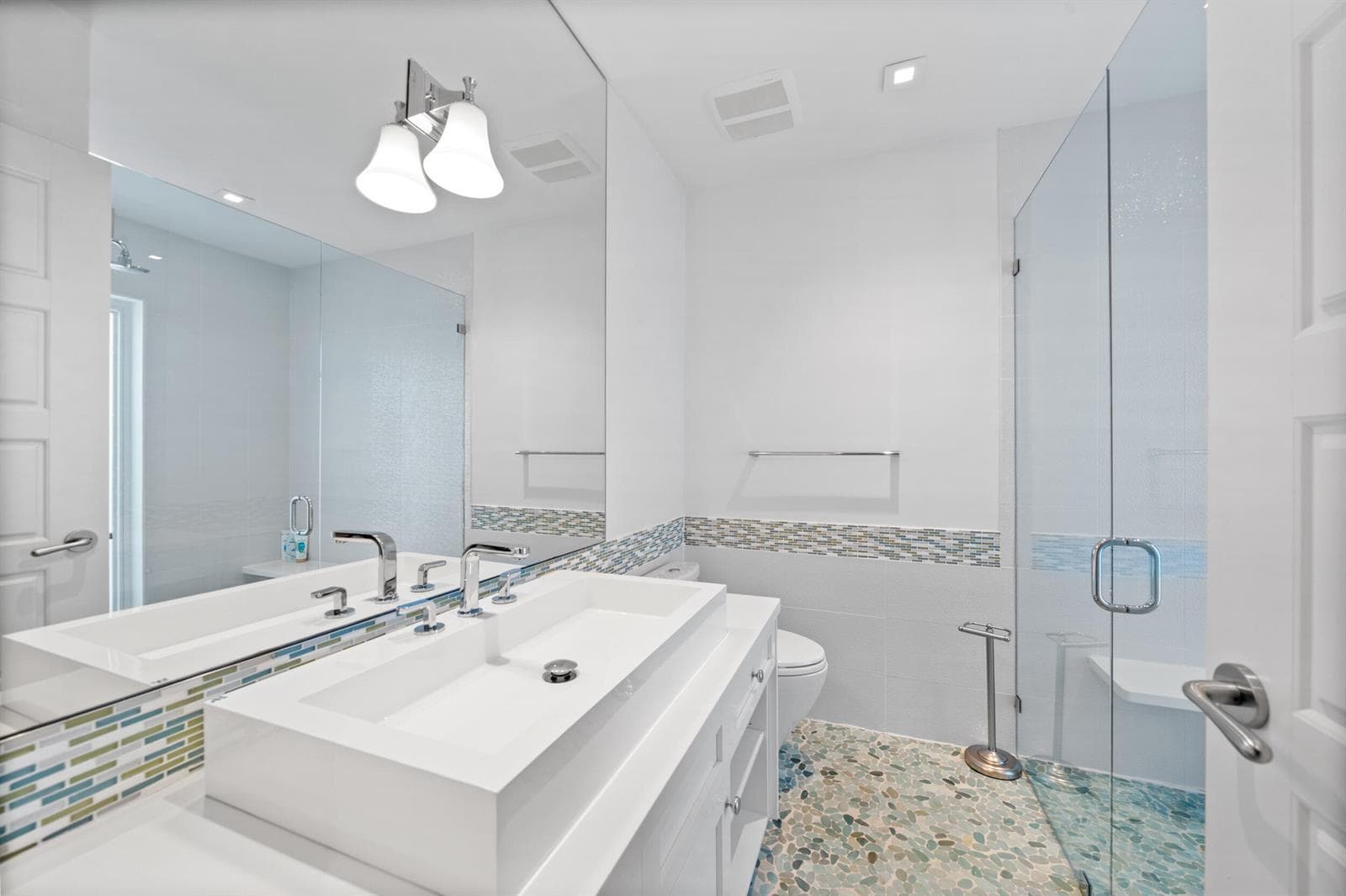 2259 Ibis Isle Road E photo 20