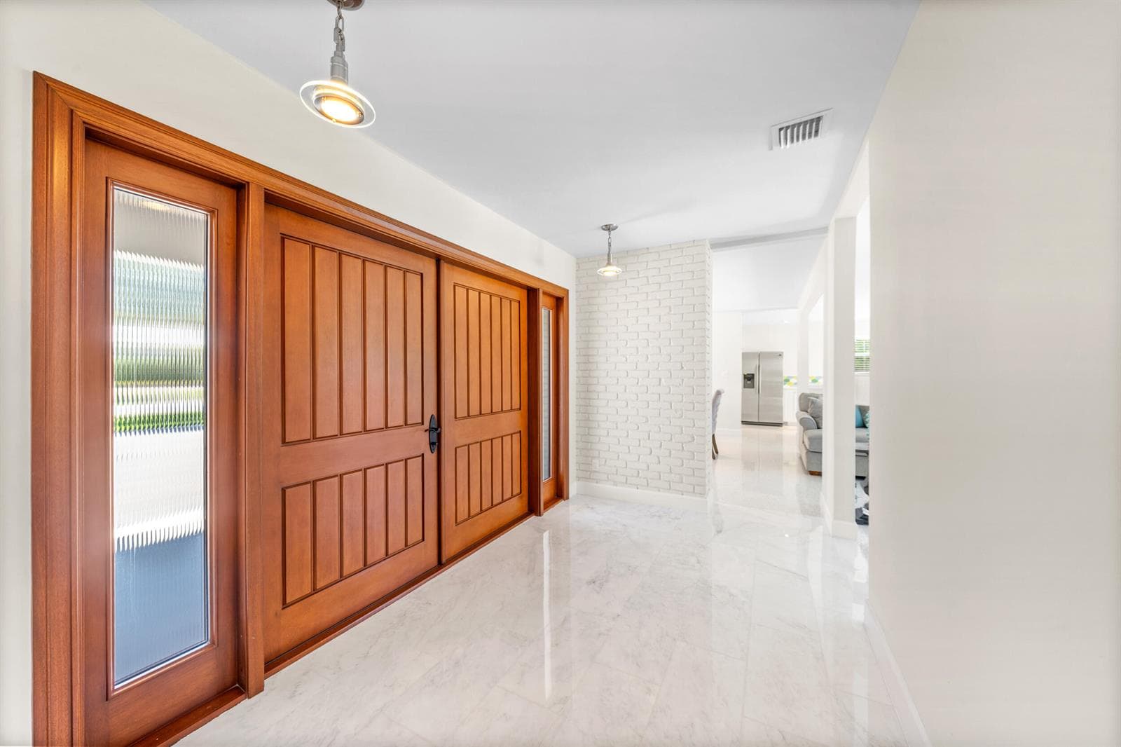 2259 Ibis Isle Road E photo 4