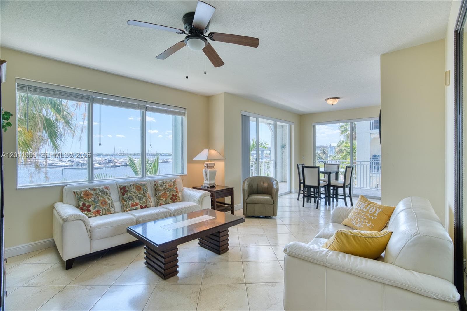 815 NW Flagler Ave 305 photo 9
