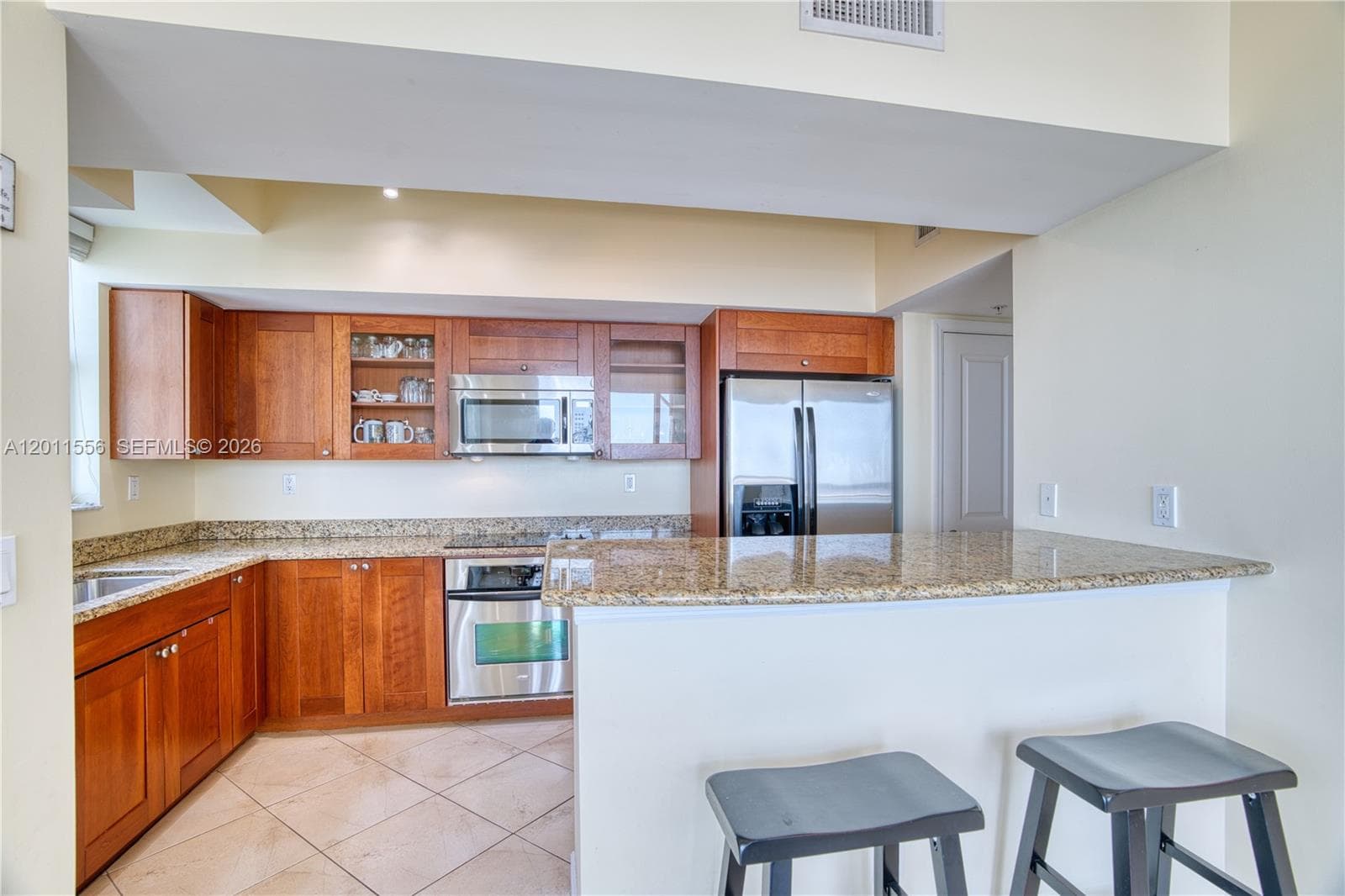 815 NW Flagler Ave 305 photo 18