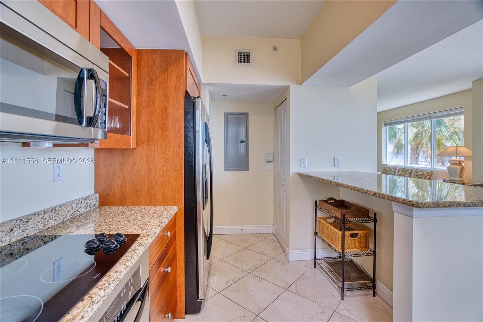 815 NW Flagler Ave 305 photo 21