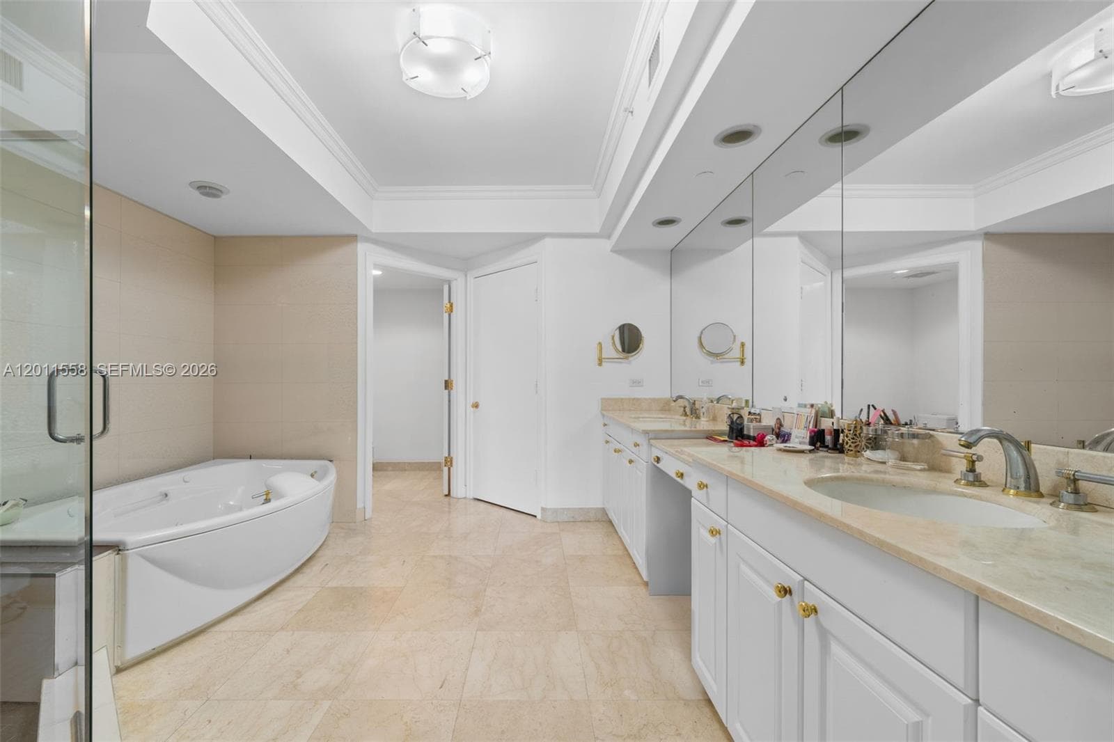 3201 NE 183rd St 1705 photo 16
