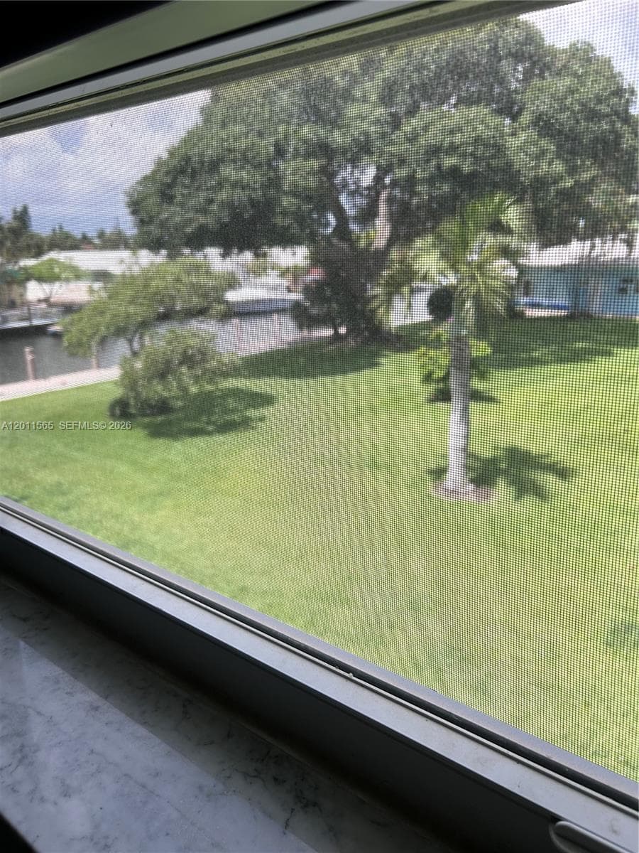 1000 12th St 203 photo 17