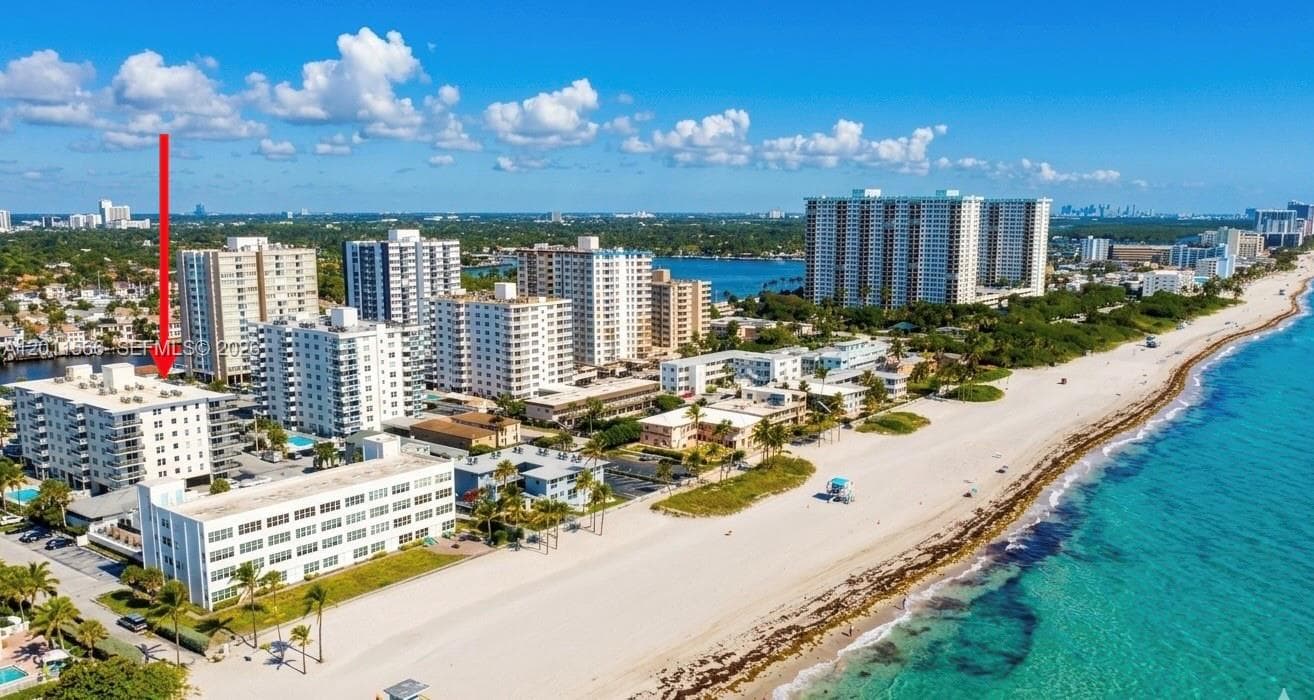 1801 Ocean Dr 203 photo 2