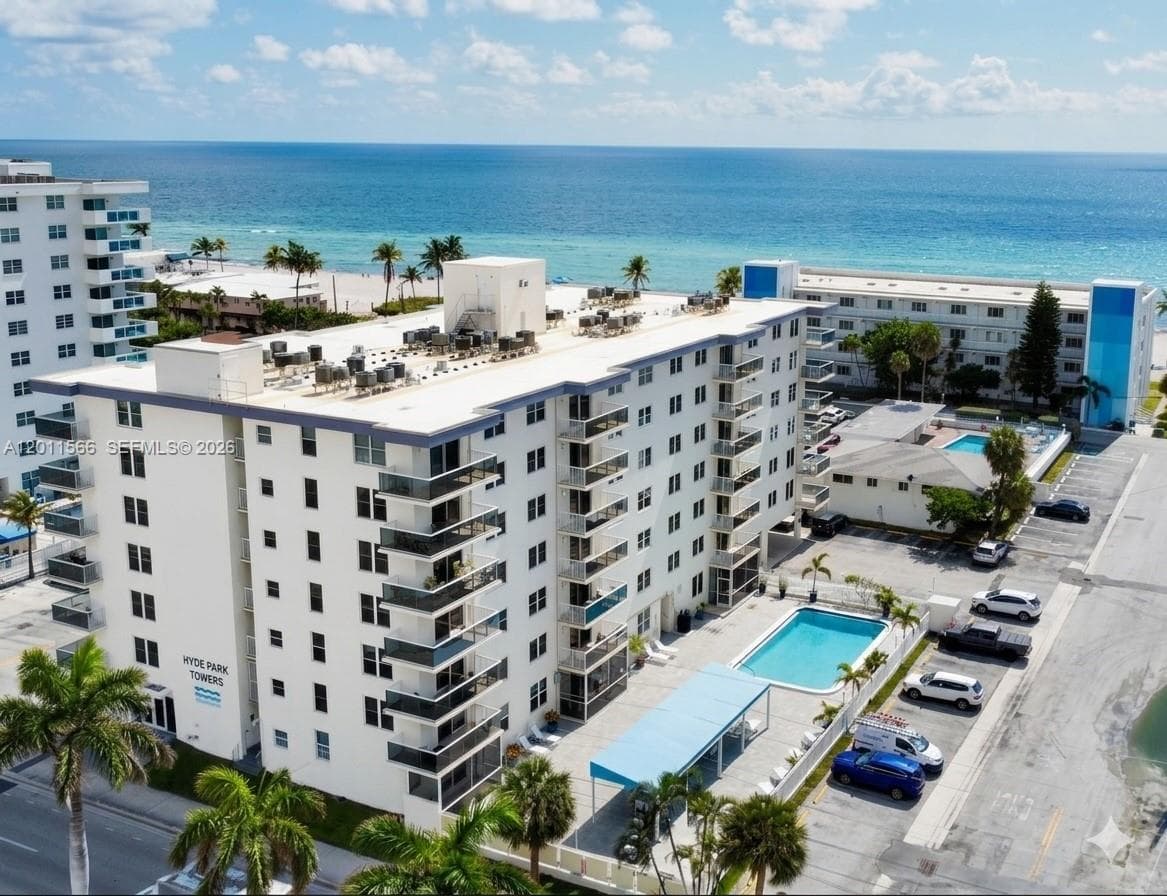 1801 Ocean Dr 203 photo 1