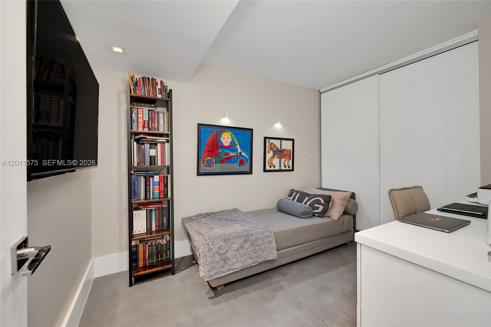 881 Ocean Dr 7D photo 24