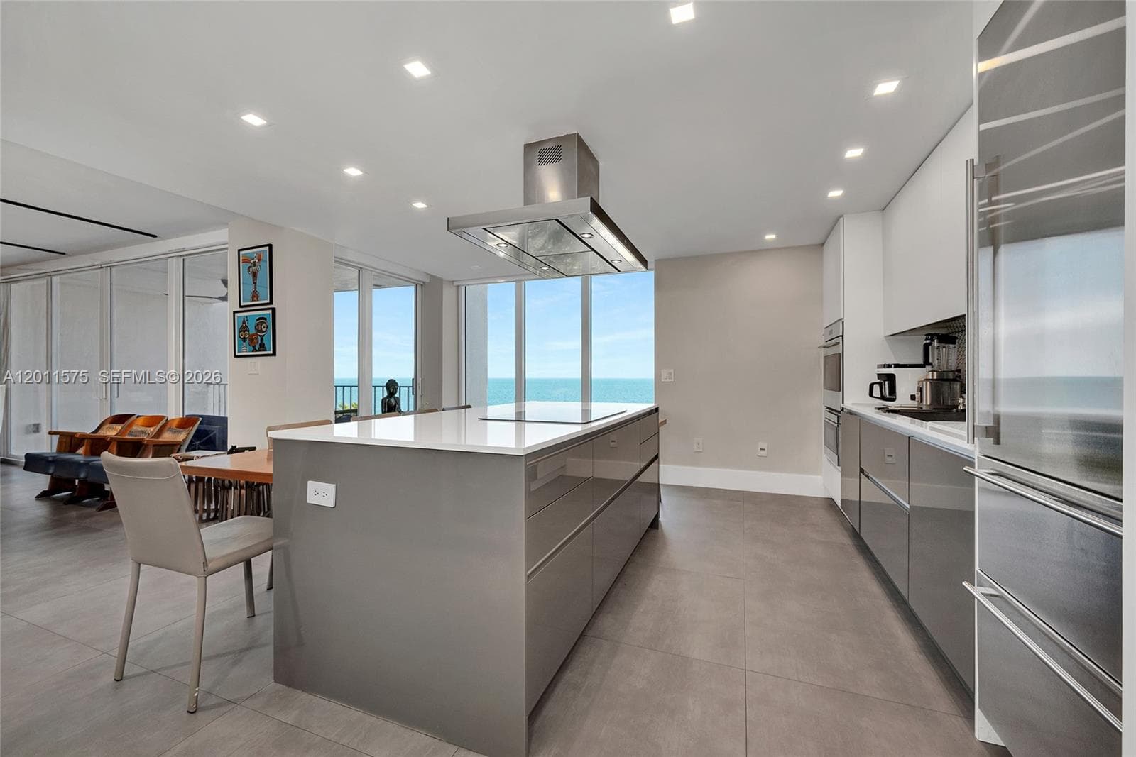 881 Ocean Dr 7D photo 18