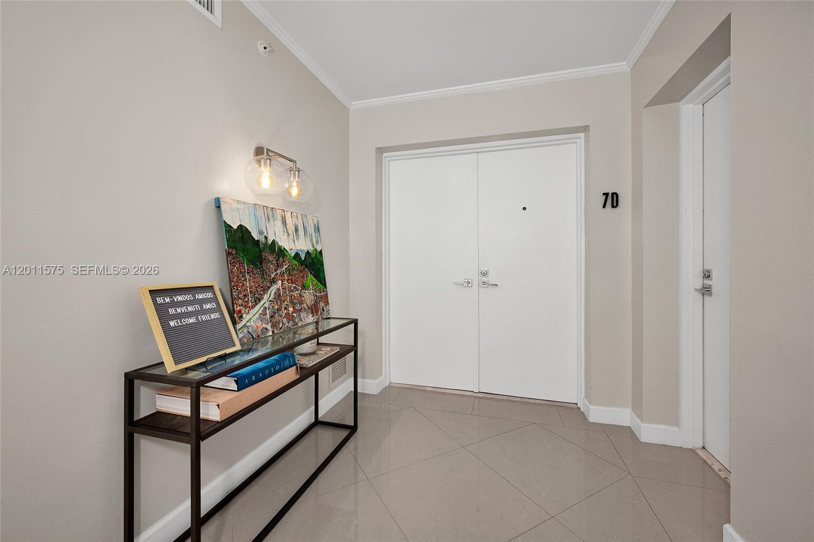 881 Ocean Dr 7D photo 8