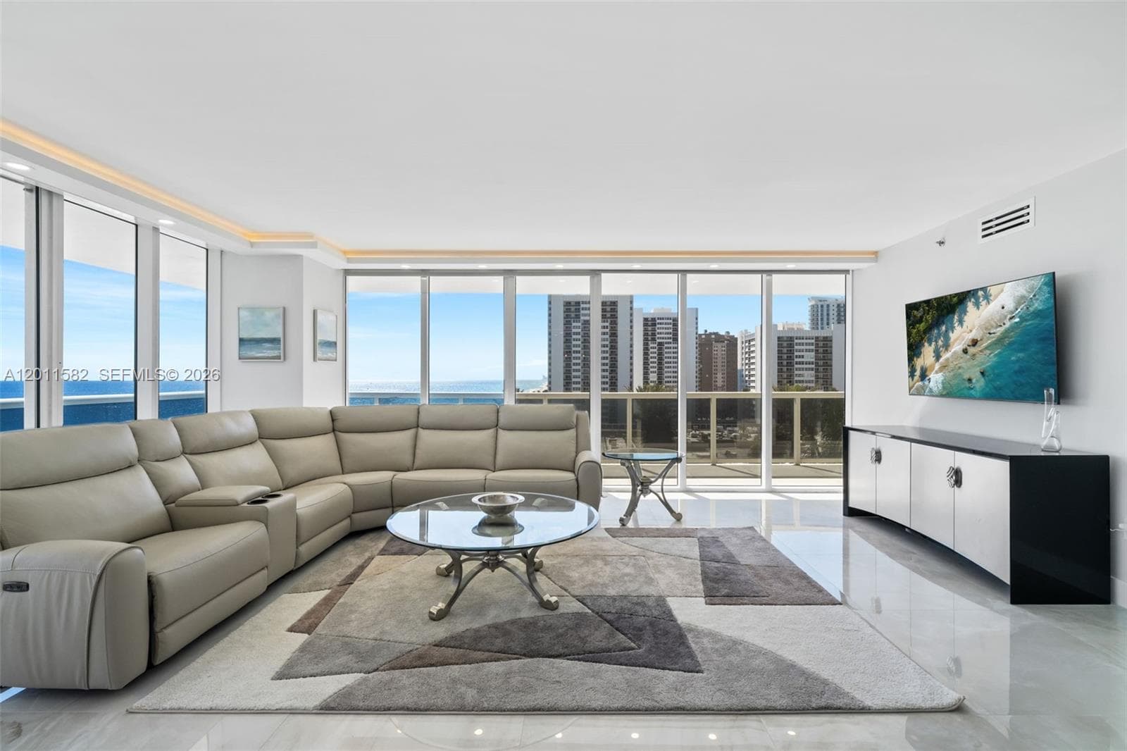 1830 Ocean Dr 1002 photo 14
