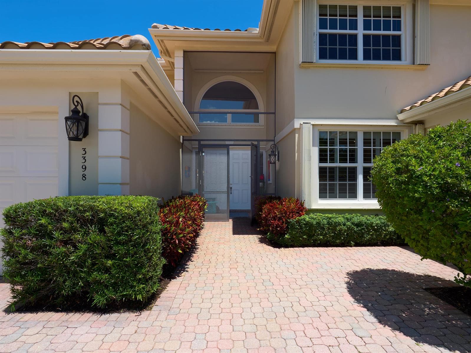 3398 Southern Cay Drive photo 6