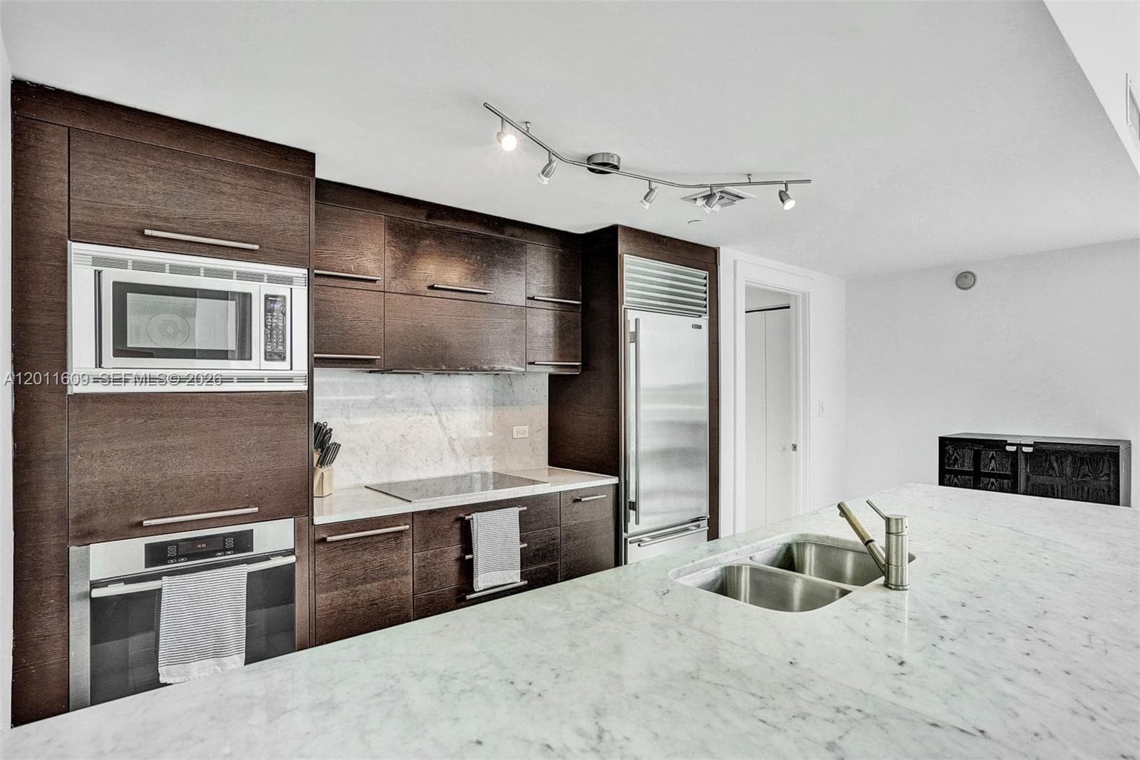 900 Biscayne Blvd 501 photo 3