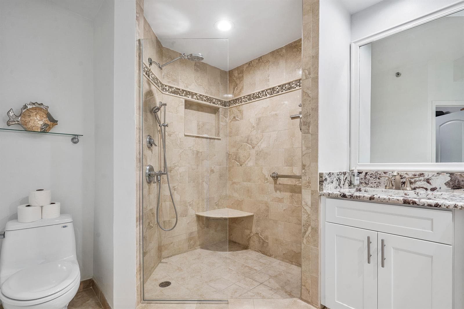 200 Waterway Road 204 photo 18