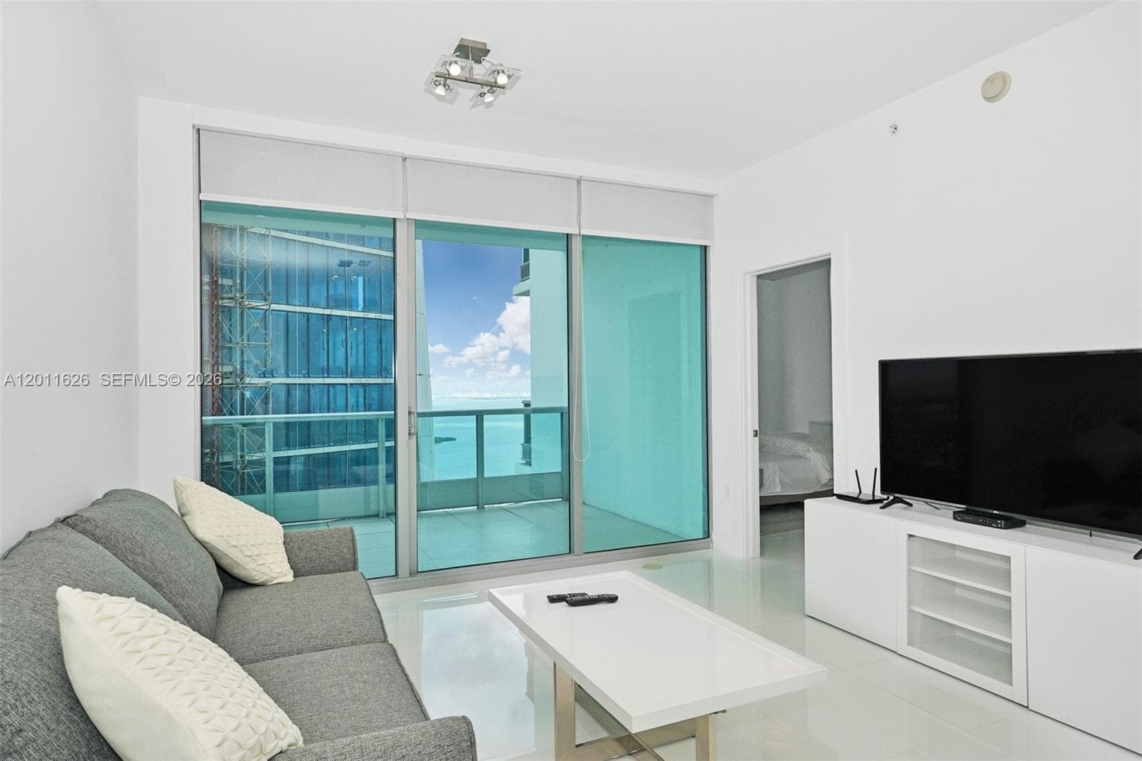 900 Biscayne Blvd 5510 photo 3