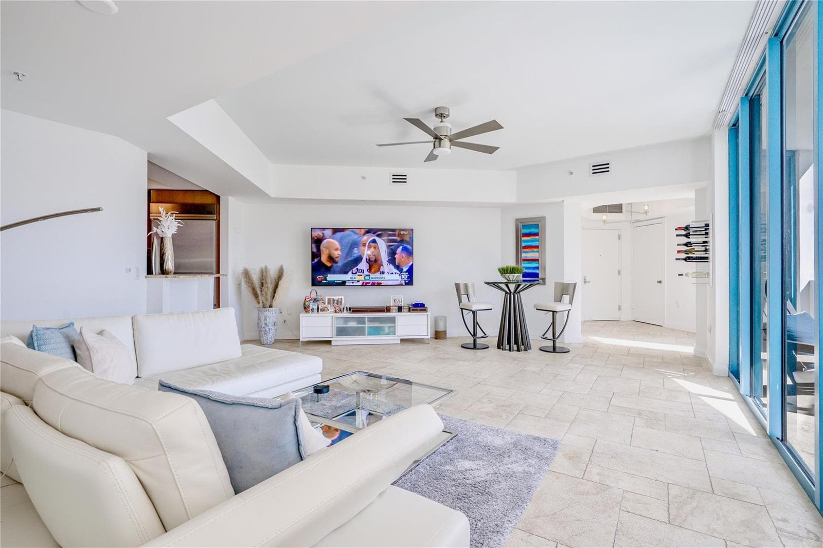 333 Las Olas Way 404 photo 7