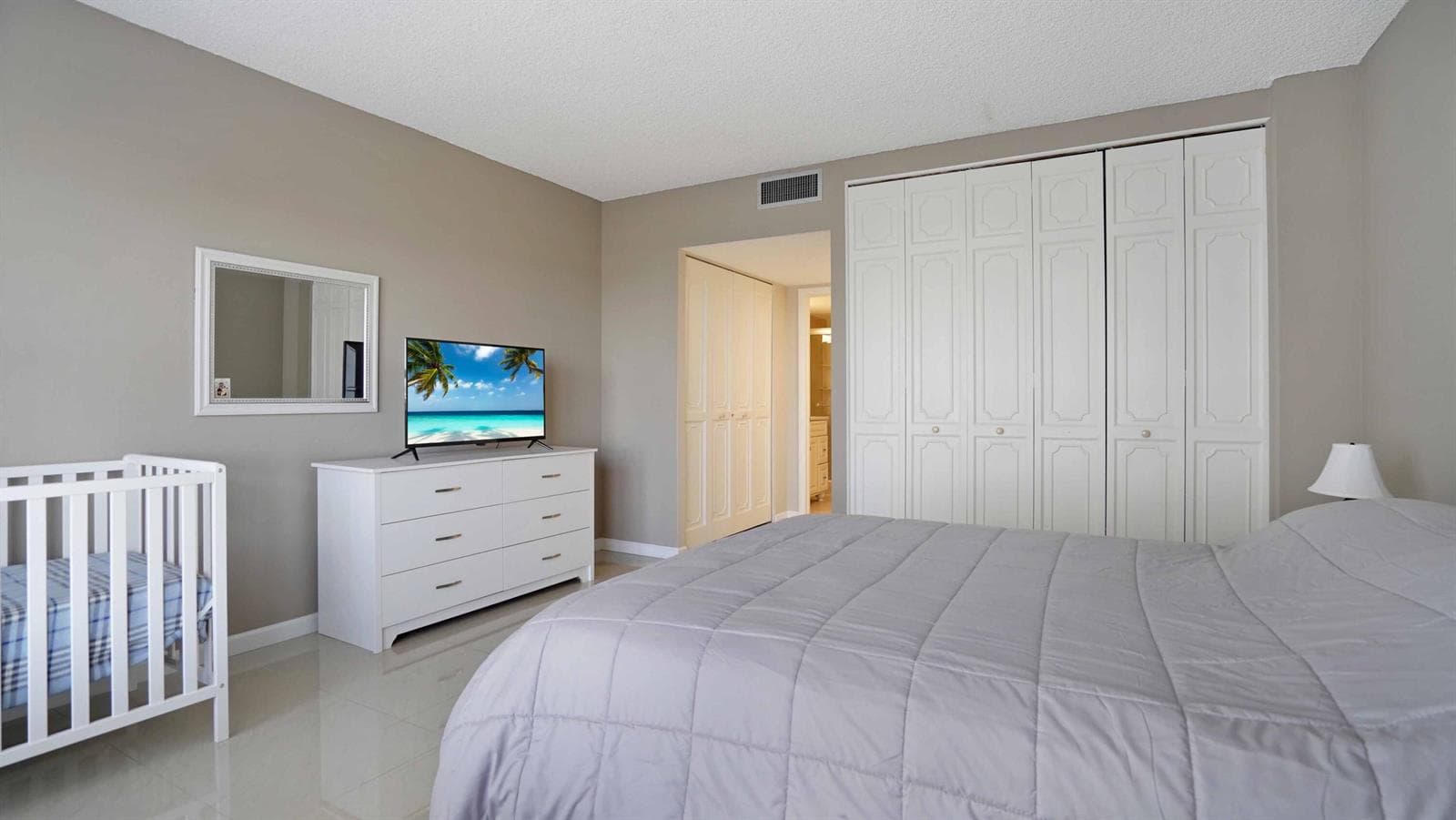 3550 Galt Ocean Drive 609 photo 23