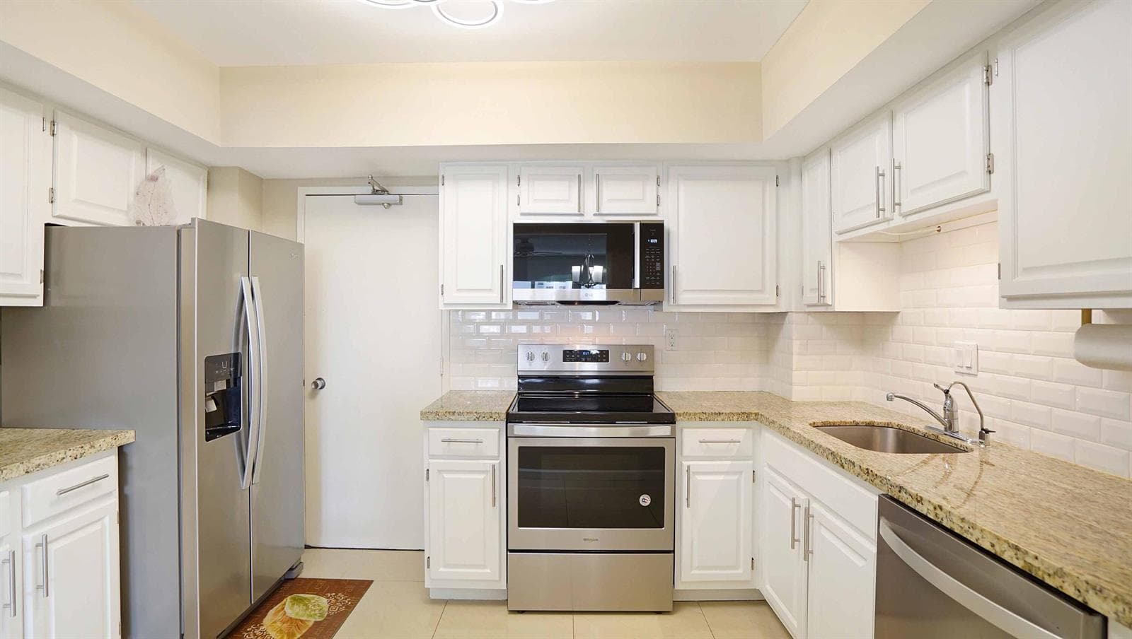 3550 Galt Ocean Drive 609 photo 17