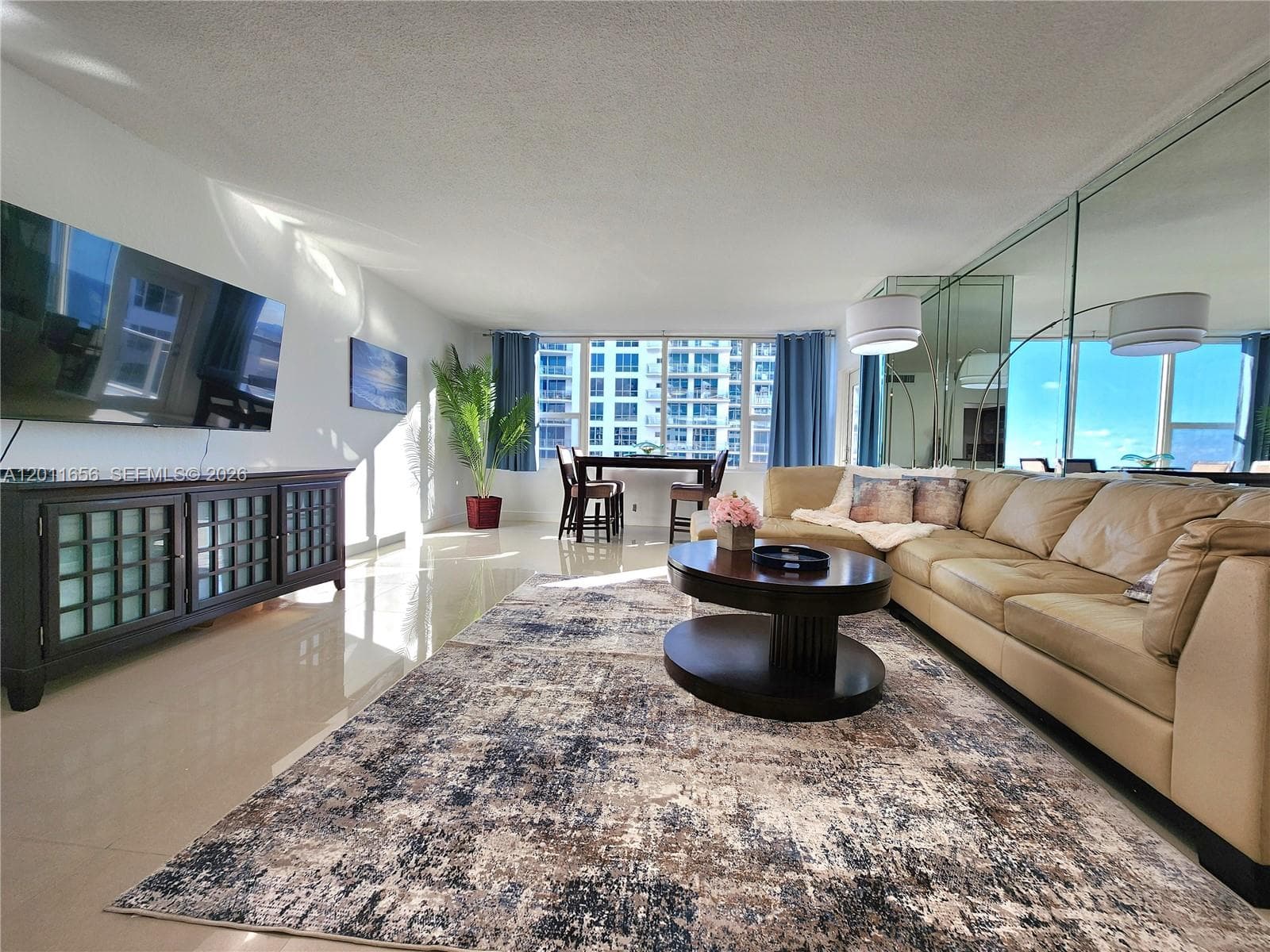 3505 Ocean Dr 1217 photo 7